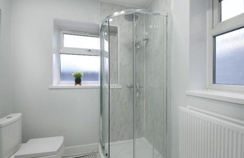 Bootle House | 15 Selwyn Street, Luxury house