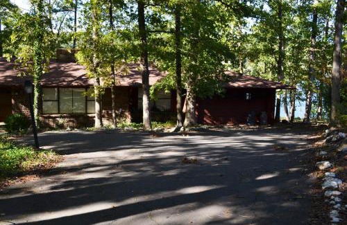 Hot Springs Village House | 15 Sierra Lane