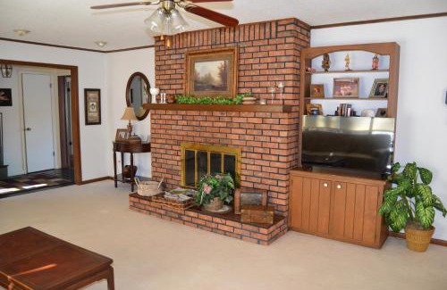Hot Springs Village House | 15 Sierra Lane