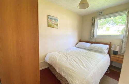 Bude Ski Chalet | 15 The Drive, Penstowe Holiday Park, Kilkhampton, Bude, Cornwall