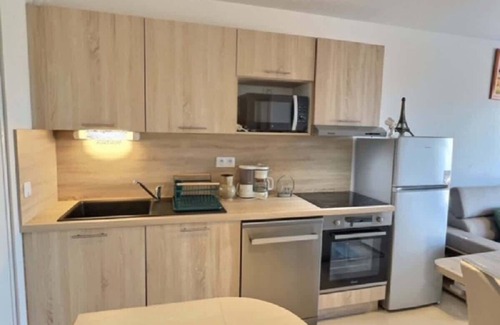 Vias Apartment | 150m from the sea - Cosy Appartment for 4 people