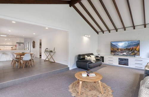 Culburra Beach House | 150South – 200m to beach and an easy flat walk to cafes and shops.