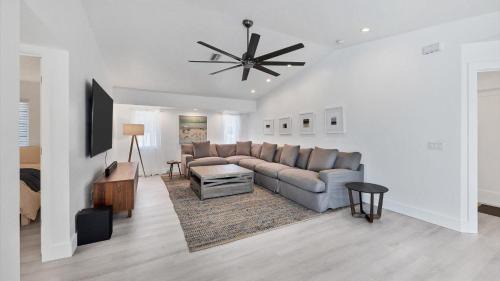 Punta Gorda House | 1521 Kinglet