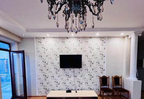 Nur-Sultan Apartment | 153 С прекрасным видом на Байтерек и 2 большими кроватями