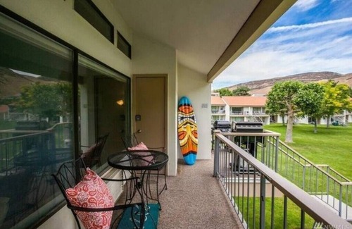 Quincy Condo | #154 Kater's Kabin 3-Condo near large pool & Gorge shuttle-book separately