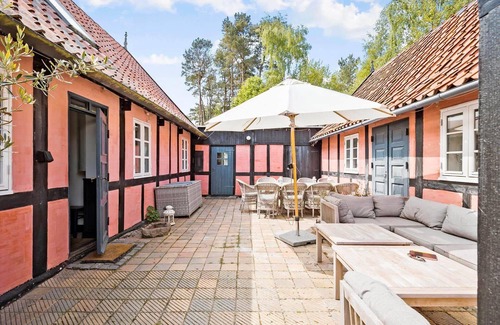 Oster Somarken House | 1550 Aakirkeby - Trommerebakken 12