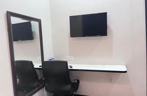 Taman Sri Muda Hotel | 15min to Shopping Mall or Hospital 2 pax Shah Alam