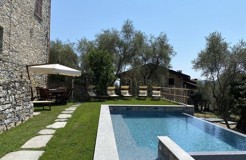 Aigo Villa | 15th century castle, between Cinque Terre and Portofino, private pool, sea view