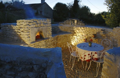 Princay Cottage | 15th Century Unique Romantic Cottage, Near Historic Town Of Richelieu, France