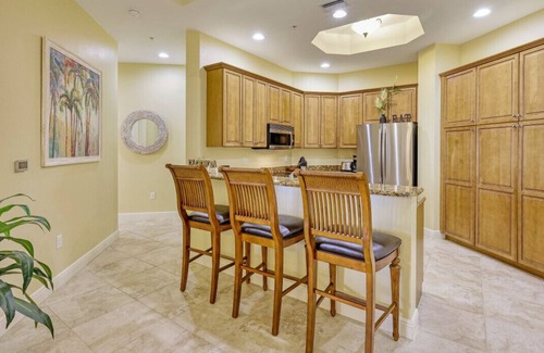 Cape Harbour Condo | 15th floor penthouse overlooking river