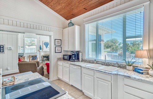Gulf Pines House | 16 Overlook-4 Bedroom-Private Pool-Golf Cart!