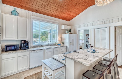 Gulf Pines House | 16 Overlook-4 Bedroom-Private Pool-Golf Cart!