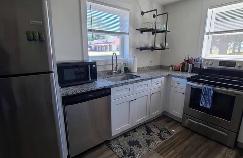 Parker Apartment | 16 Perfect SRT Getaway - bike to trail in minutes