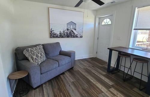 Parker Apartment | 16 Perfect SRT Getaway - bike to trail in minutes