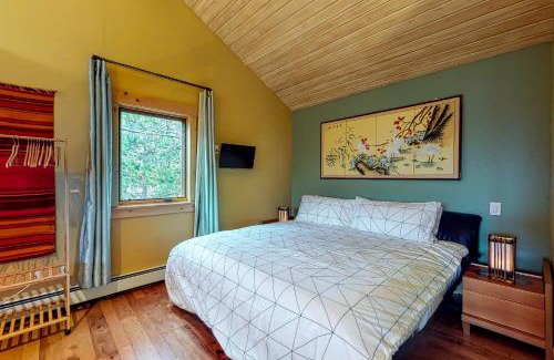 Woodmoor House | 161 Emmett Lode