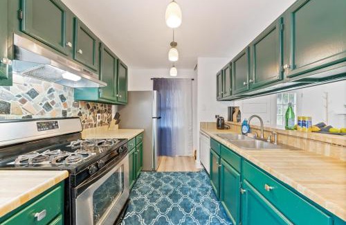 Hill Country House | 16414 RiverWalk Alamo SeaWorld Airbase 13 Person