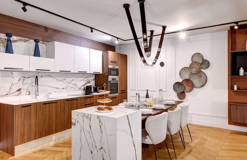 Passy Apartment | 165 Beetho – Stunning Suite Near the Eiffel Tower
