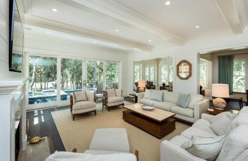 Vanderhorst Plantation House | 165 Surfsong Road by Akers Ellis Rentals