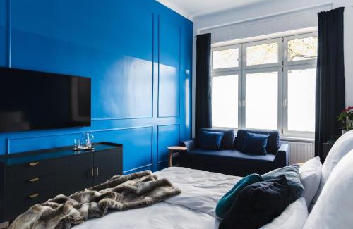 Prenzlauer Berg Apartment | 165m2 Downtown Family Suite 5BR, 3Bath, kids room, 11min Alexanderplatz