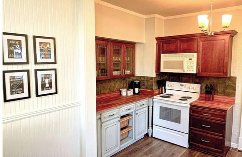 Nampa House | 16th Ave Retreat!