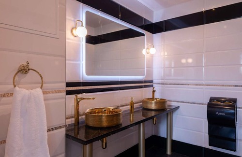 Chantepie Hotel | 17 m² Hotel ∙ 10 guests