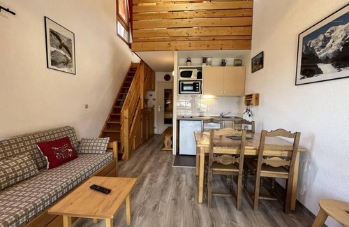 Vallandry Apartment | 170m from ski slopes, 2nd floor, balcony, tv, ski locker, 47m², Peisey-Vallandry