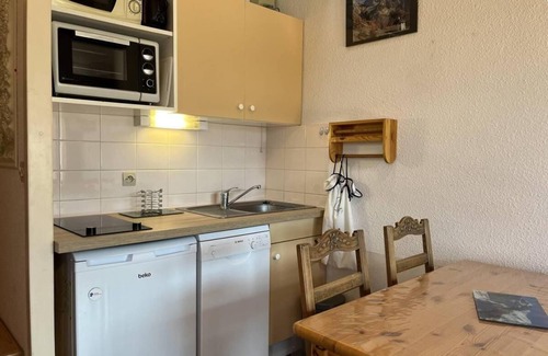 Vallandry Apartment | 170m from ski slopes, 2nd floor, balcony, tv, ski locker, 47m², Peisey-Vallandry
