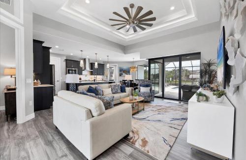 Port Charlotte House | 17163 Horizon