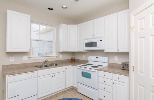 Villages of Five Points House | 17272 Chatham - Village of Five Points Townhouse