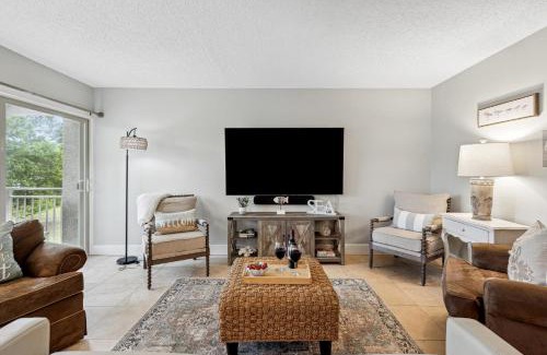 South Beach House | 1732 Bluff Villa