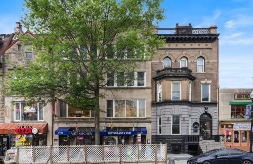 Dupont Circle Apartment | 1734 Comfort Stay, 2 Bedrooms, 2 Bath with Kitchen & Wi-Fi