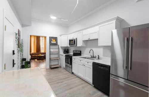 Dupont Circle Apartment | 1734 Comfort Stay, 2 Bedrooms, 2 Bath with Kitchen & Wi-Fi