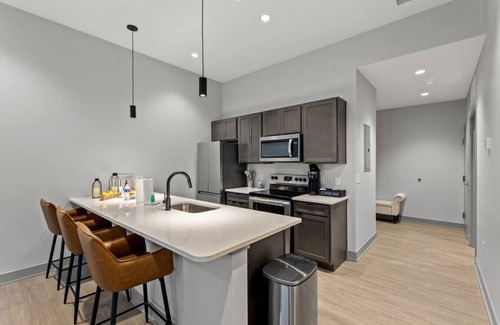 Downtown Condo | 175 LEX - Spacious Two Bedroom - Near Rupp Arena!
