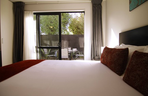 Riccarton Hotel | 175 Metropolitan Executive Motel on Riccarton