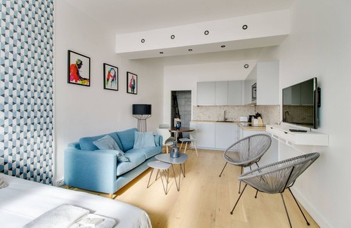 Combat Apartment | 176 Suite Jean - Superb apartment in Paris