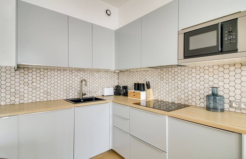Combat Apartment | 176 Suite Jean - Superb apartment in Paris