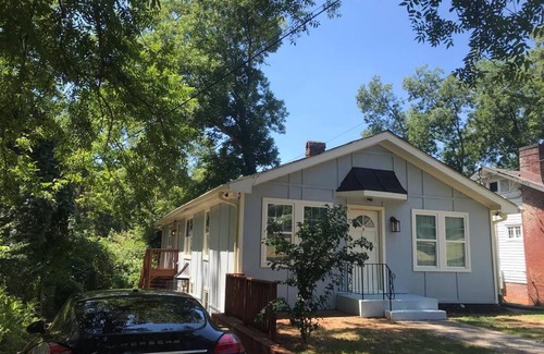 East Point Apartment | 1764 spring Ave APT 3