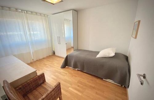 Lausanne Apartment | 178 Good location spacious and free parking included