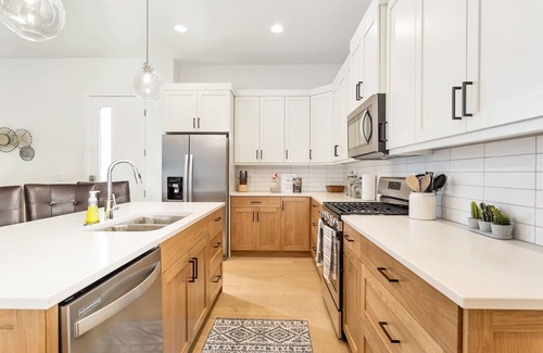 Bloomington Condo | #18 At Bloomington Country Club 4 Bedroom Townhouse by Redawning