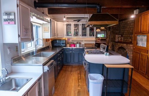 Fennville Cabin | 18 units for 10-70 people:18 baths. Indoor POOL/pickleball/volleyball/playground