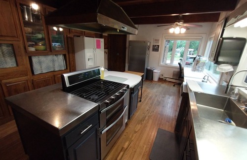 Fennville Cabin | 18 units for 10-70 people:18 baths. Indoor POOL/pickleball/volleyball/playground