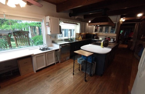 Fennville Cabin | 18 units for 10-70 people:18 baths. Indoor POOL/pickleball/volleyball/playground
