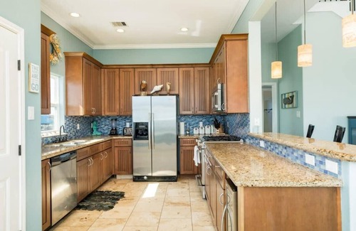 San Luis House | 180 Degree Water Views, Huge Sunrise Deck!