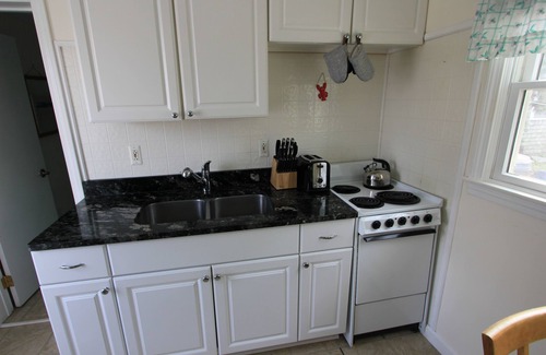 East Sandwich Cottage | 183 #3 N. Shore Blvd - Charming condo, 2 BR, private path to East Sandwich beach