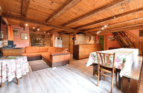 Sainte-Croix-aux-Mines House | 1840 house in the heart of nature, a haven of peace ideal for groups or families