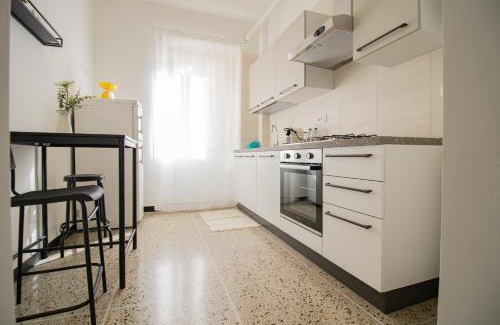 Cavi Apartment | 186 - Casa Aureliana VISTA MARE a Lavagna 100 metri dal Mare e spiaggia - PARCHEGGIO GRATIS INCLUSO