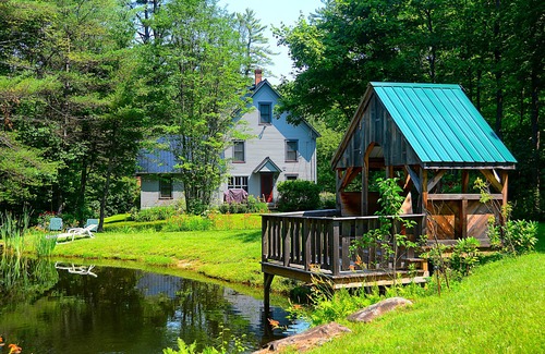 Rawsonville House | 1865 Vermont Farmhouse with Luxury Updates