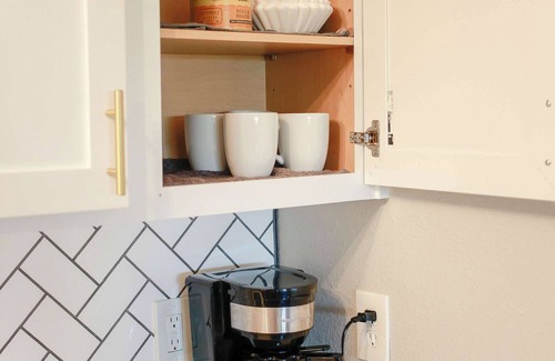 Norfolk - Virginia Beach Apartment | 1866 EOV Dune Suite S