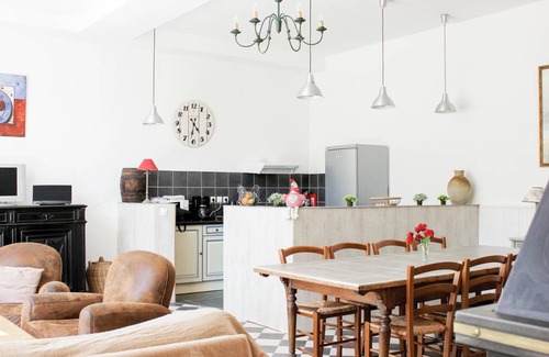 Riviere House | 187 m² House ∙ 4 bedrooms ∙ 8 guests