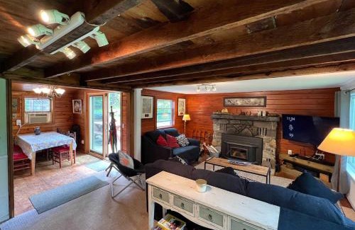 Tannersville Apartment | 1894 Catskills Farmhouse Retreat
